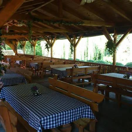 Park Panzio Es Etterem