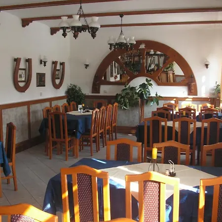 Park Panzio Es Etterem Asvanyraro