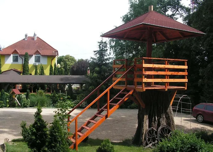 Park Panzio Es Etterem *